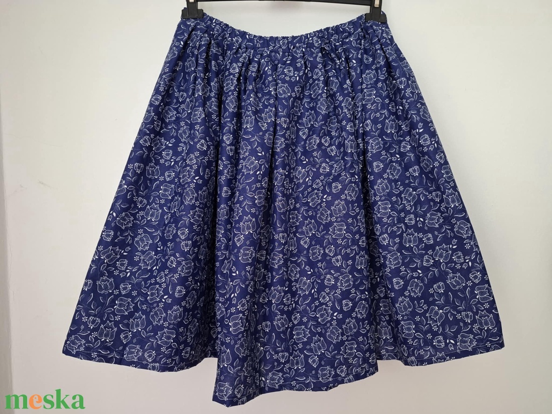 Tulipános, kékfestő mintás, pörgős szoknya 55 cm - ruha & divat - női ruha - szoknya - Meska.hu