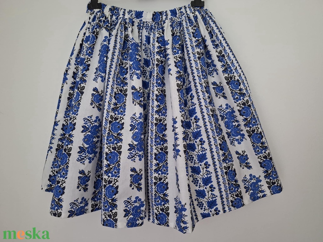Folklór virágmintás, pörgős néptánc szoknya 35 cm - ruha & divat - női ruha - szoknya - Meska.hu