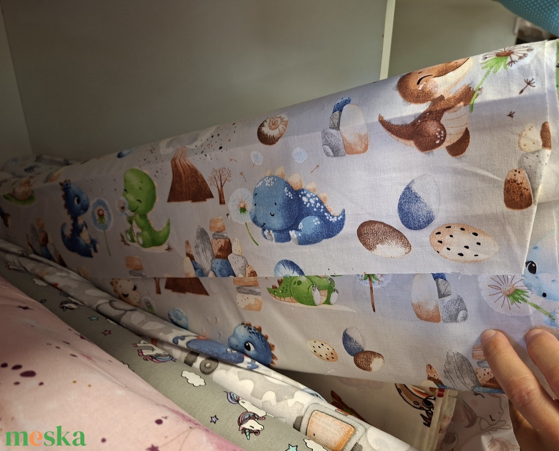 VÁLASZTHATÓ MINTA Bélelt, gumis ovis lepedő  - játék & sport - ovis felszerelés - ovis lepedő - Meska.hu
