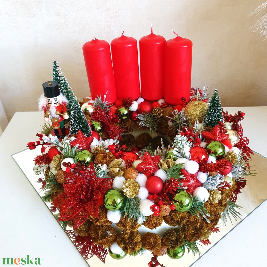 Diótörős adventi koszorú szárazvirágokból és termésekből - karácsony - adventi díszek - adventi koszorú - Meska.hu