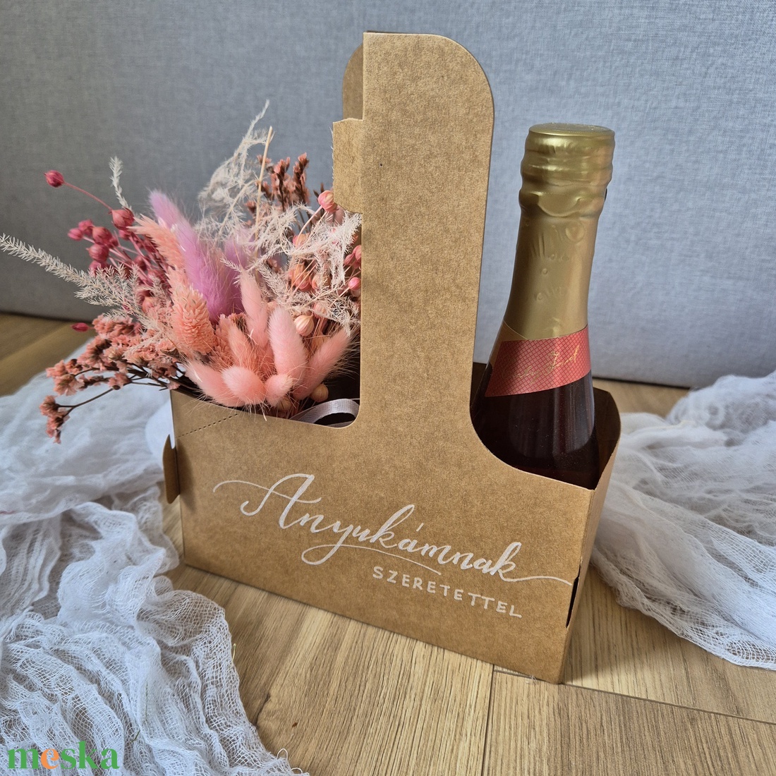 Anyák napi szárazvirág virágbox, osztott zacskóban - otthon & életmód - virágdekoráció - virágok - virágbox - Meska.hu