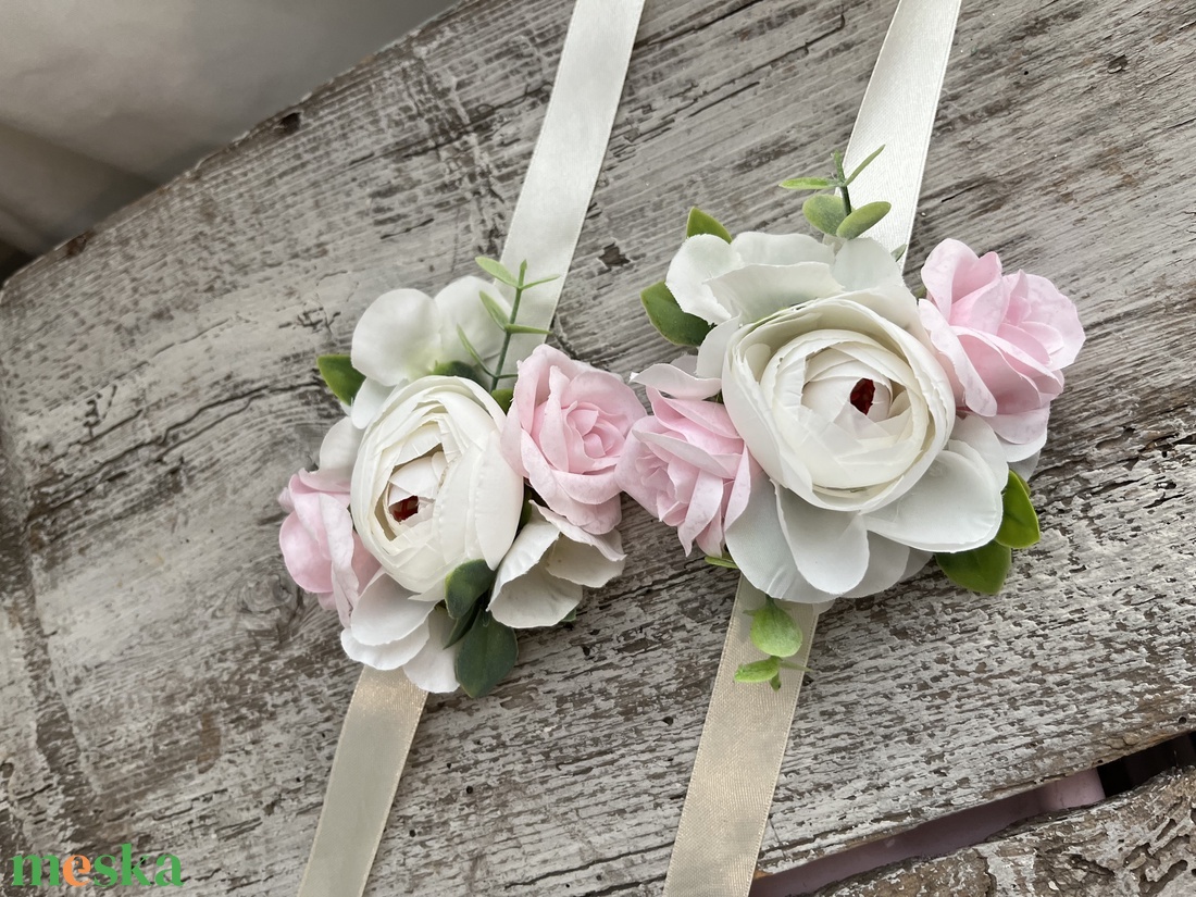 Csuklódísz - esküvő - kiegészítők - kitűző - Meska.hu