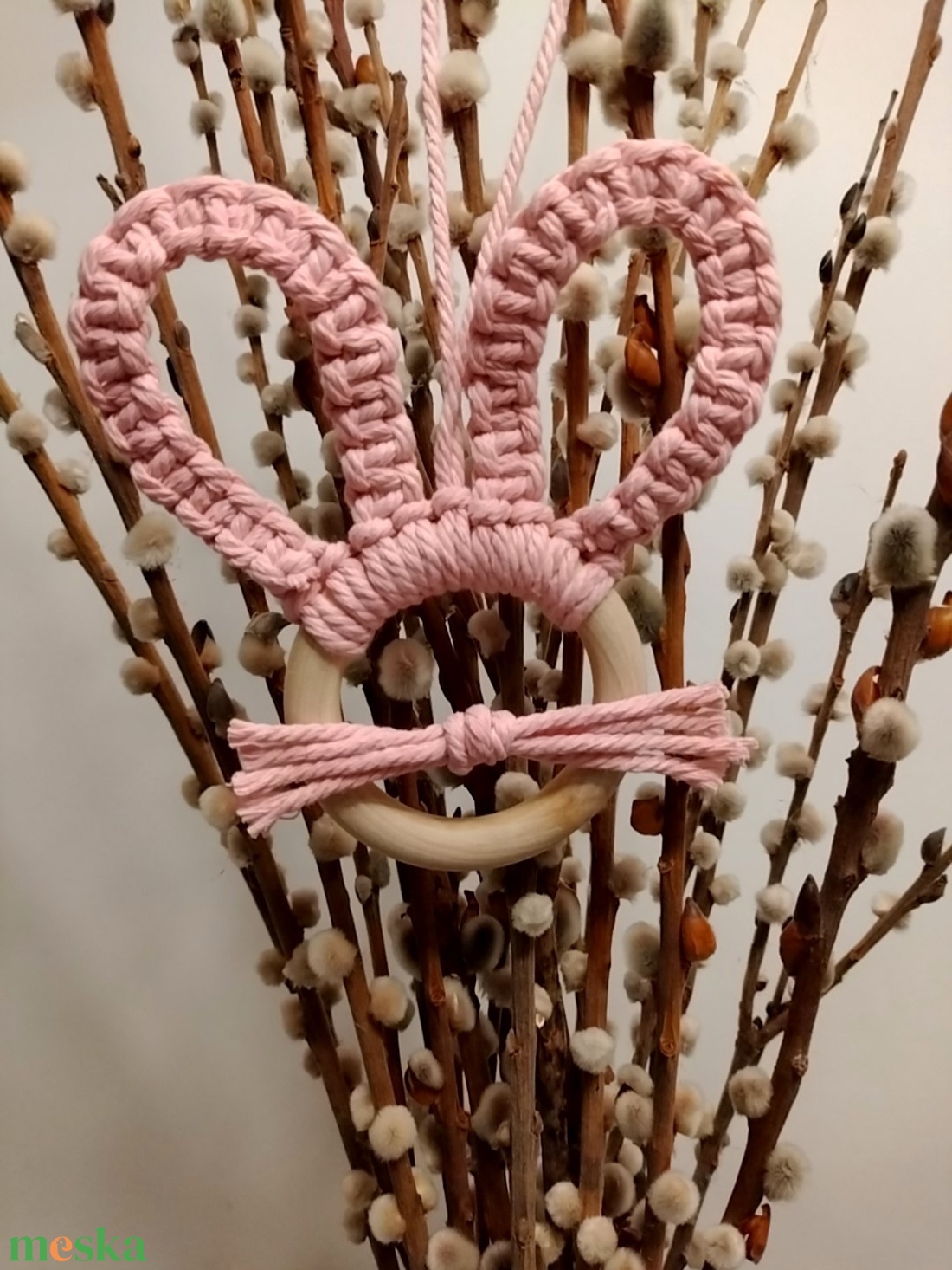 Makramé nyuszifül - ünnepi díszek, dekorációk - húsvéti díszek és dekorációk - húsvéti tojásfadíszek - Meska.hu