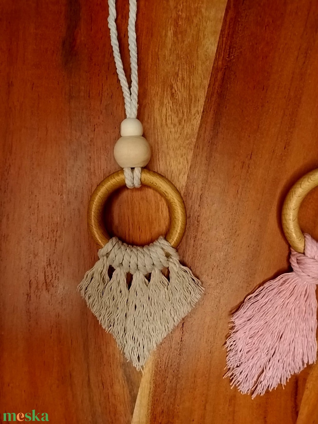 Makramé autós illatosító - kézzel kötött dekor - otthon & életmód - autó - autós illatosító - Meska.hu