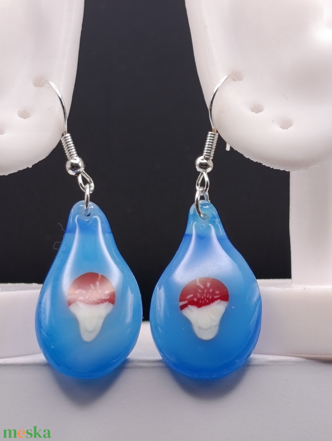 Stilizált gombák kék alapon - ékszer - fülbevaló - lógó fülbevaló - Meska.hu