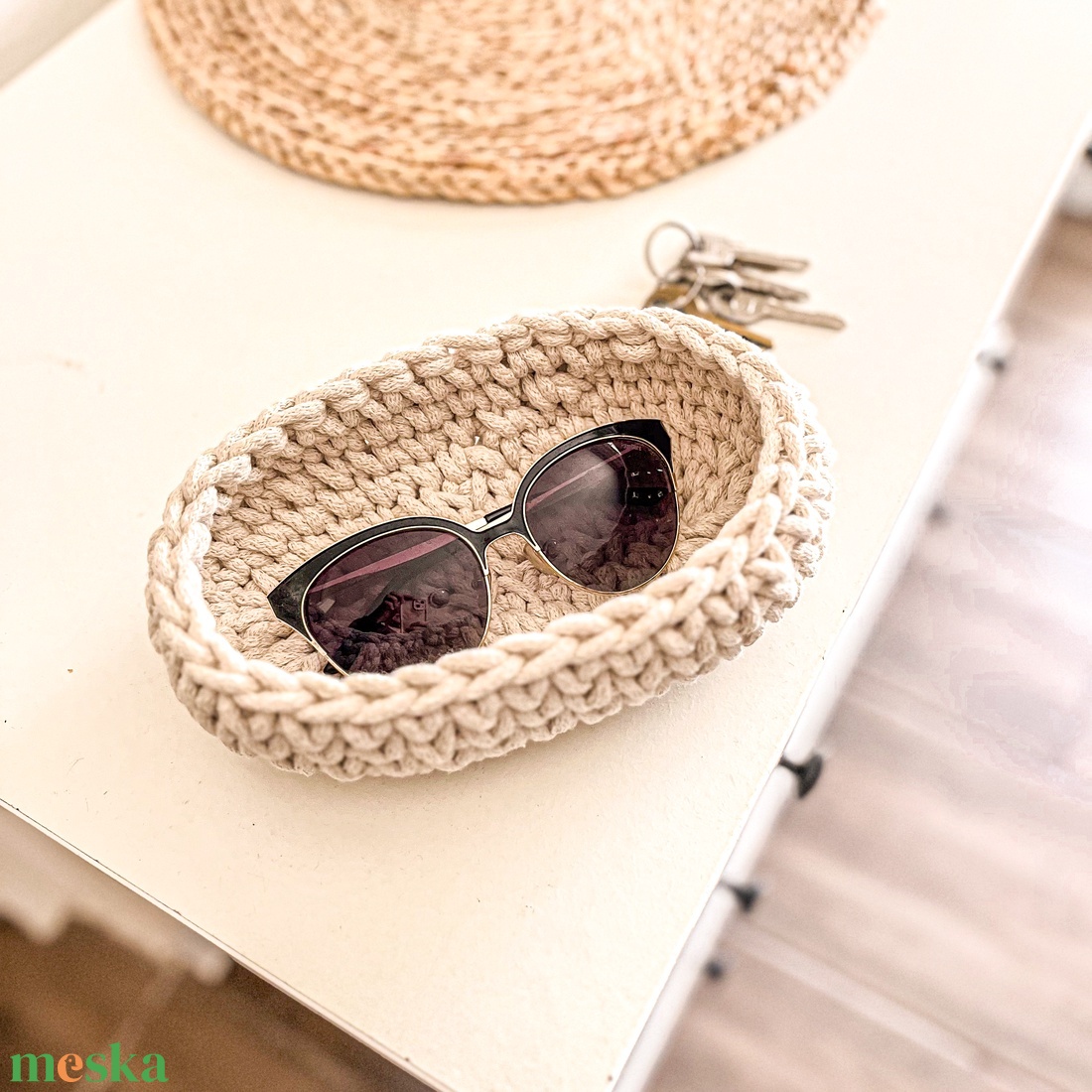 Horgolt ovális kosár � Természetes és letisztult dizájn - otthon & életmód - tárolás & rendszerezés - tárolókosár - Meska.hu