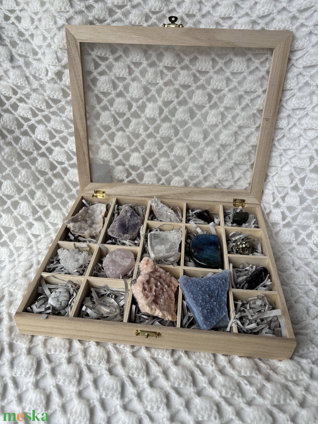 Ásványgyűjtő doboz - kellékek & szerszámok - hobby fa alapanyag - tároló - Meska.hu