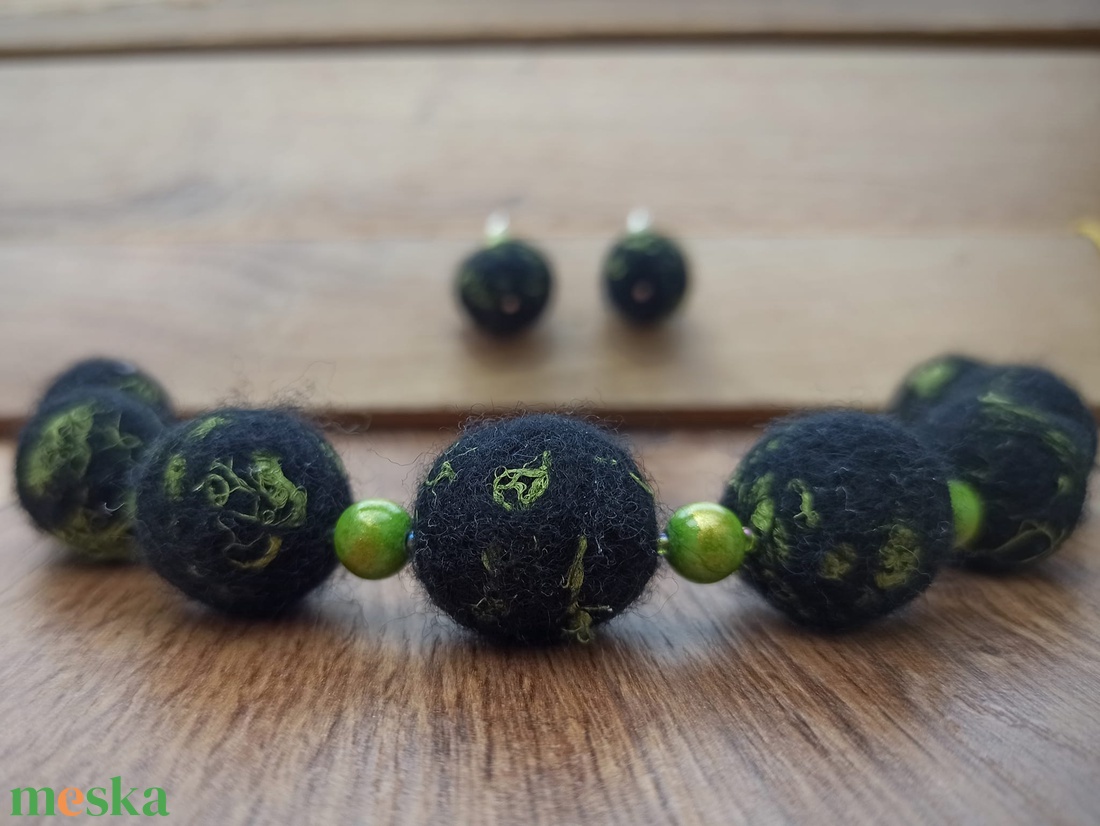 Mátrix nemezékszer együttes - ékszer - ékszerszett - Meska.hu