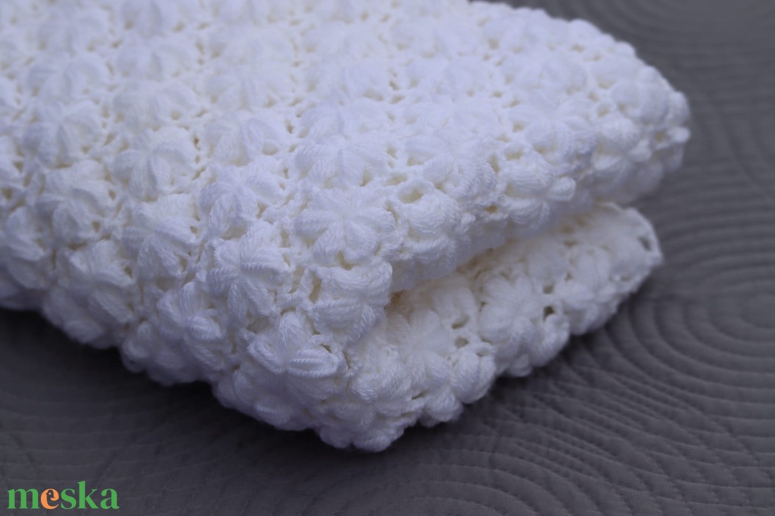 Horgolt babatakaró - otthon & életmód - babaszoba, gyerekszoba - Meska.hu