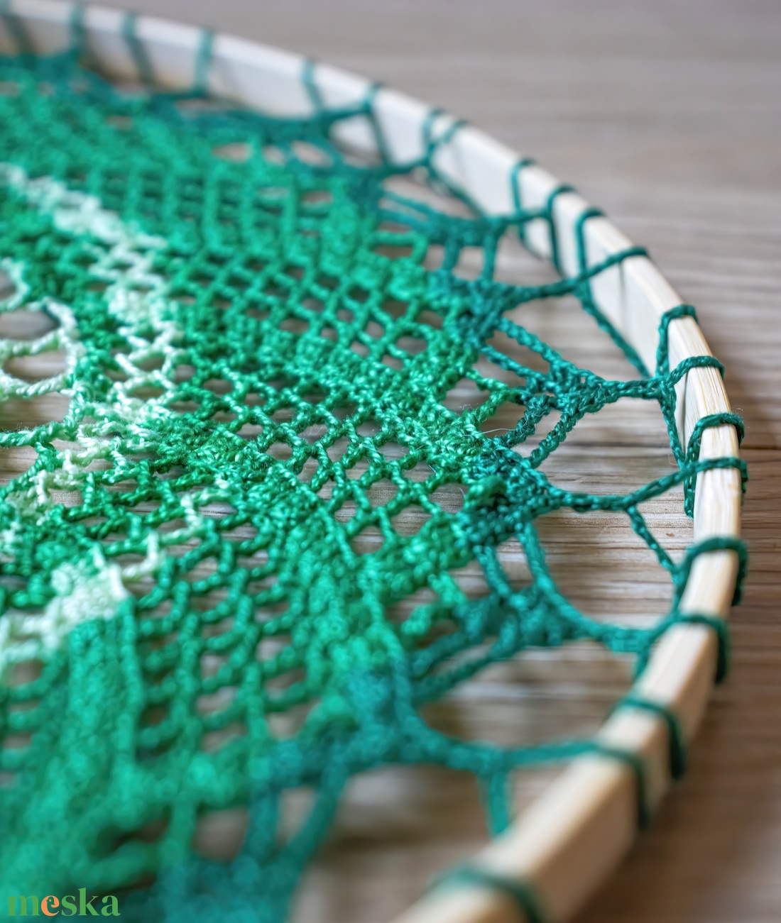 Zöld színátmenetes mandala 30 cm-es - otthon & életmód - dekoráció - ajtó- és ablak dekoráció - ablakdísz - Meska.hu Zöld színátmenetes mandala 30 cm-es - otthon & életmód - dekoráció - ajtó- és ablak dekoráció - ablakdísz - Meska.hu