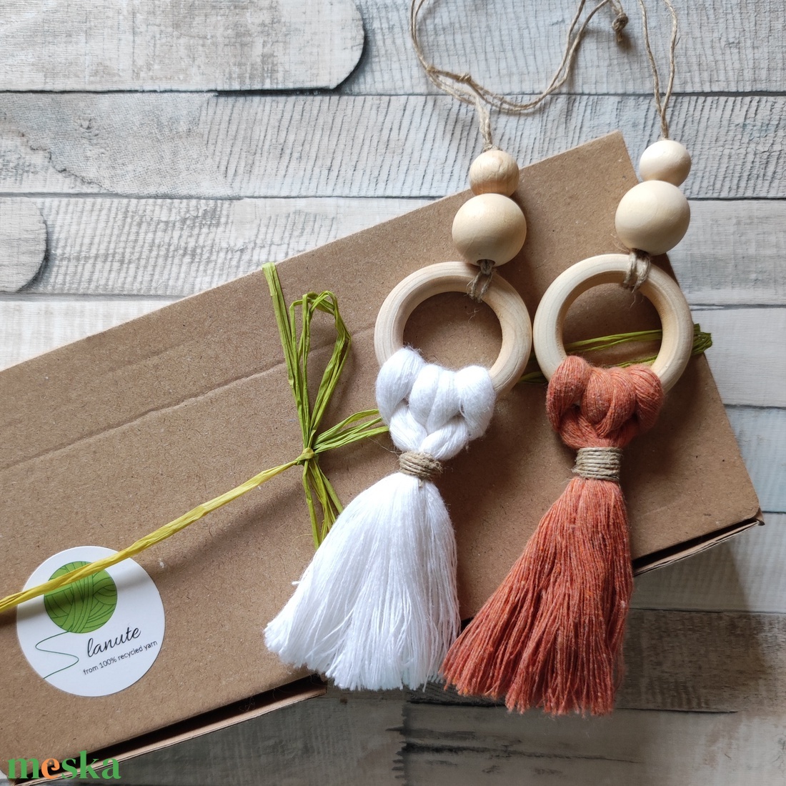 DIY függő illatosító természetes anyagokból - Csináld magad! csomag 4 kis dísz elkészítéshez - diy (csináld magad) - egységcsomag - Meska.hu DIY függő illatosító természetes anyagokból - Csináld magad! csomag 4 kis dísz elkészítéshez - diy (csináld magad) - egységcsomag - Meska.hu