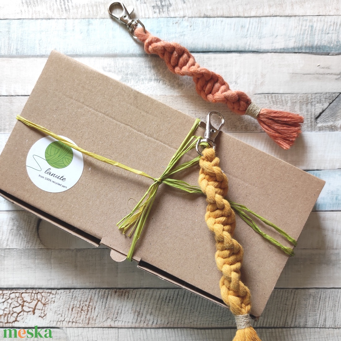 Csináld magad! DIY boho makramé kulcstartó, saját készítésű ajándék - diy (csináld magad) - egységcsomag - Meska.hu Csináld magad! DIY boho makramé kulcstartó, saját készítésű ajándék - diy (csináld magad) - egységcsomag - Meska.hu