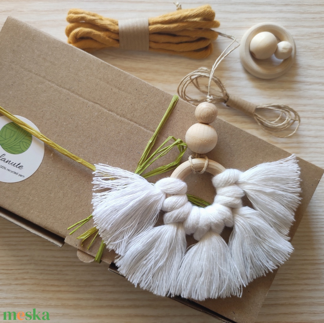 DIY 4 félkör alakú függő illatosító természetes anyagokból - diy (csináld magad) - egységcsomag - Meska.hu DIY 4 félkör alakú függő illatosító természetes anyagokból - diy (csináld magad) - egységcsomag - Meska.hu