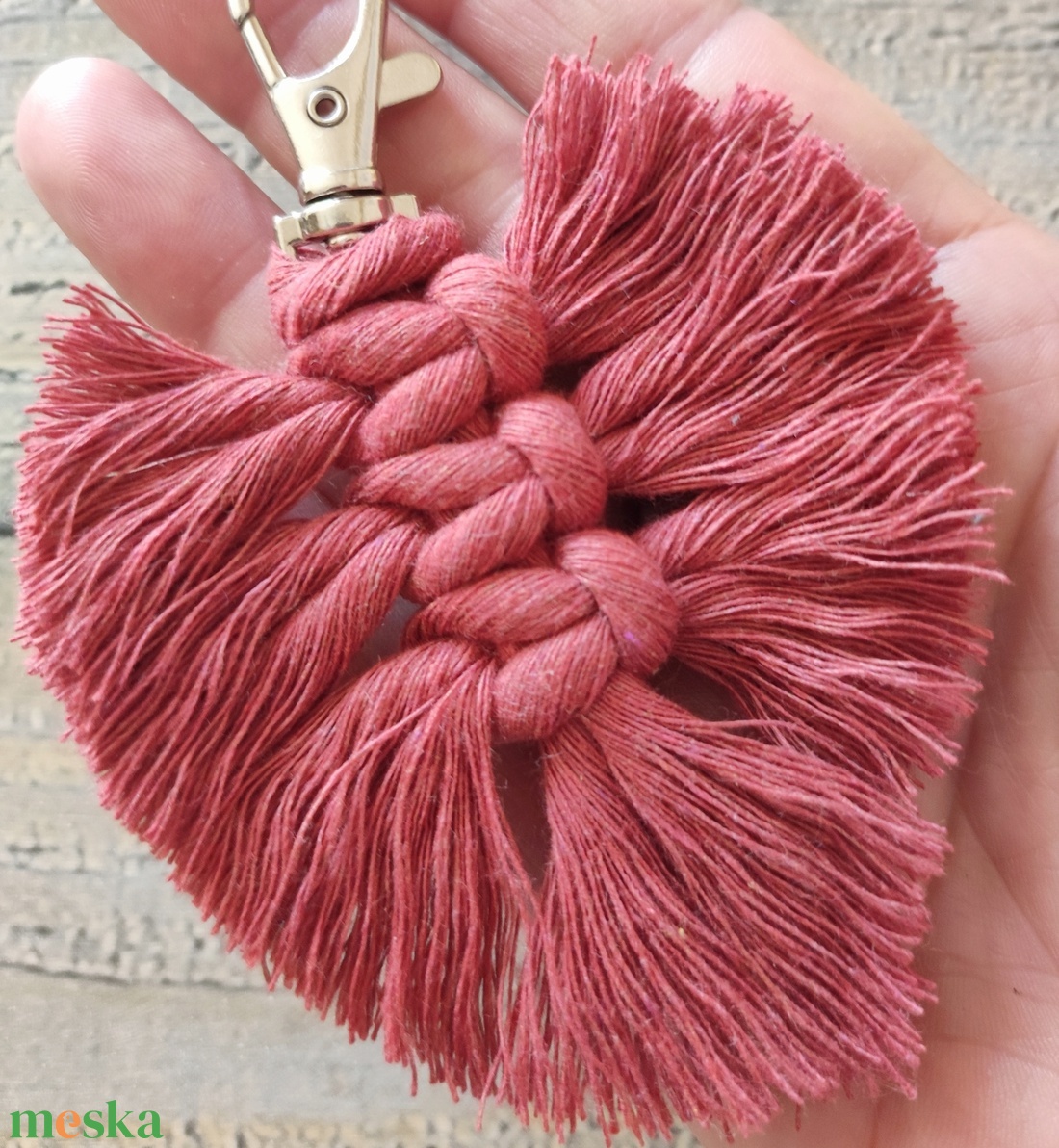 Csináld magad! DIY boho makramé levél kulcstartó, levél formájú táskadísz - diy (csináld magad) - egységcsomag - Meska.hu Csináld magad! DIY boho makramé levél kulcstartó, levél formájú táskadísz - diy (csináld magad) - egységcsomag - Meska.hu