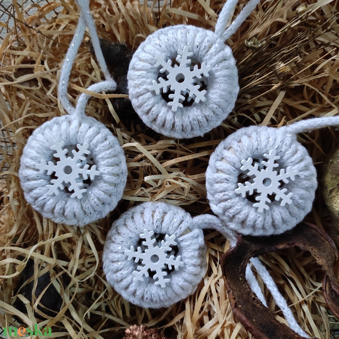 4 DIY hópelyhes karácsonyfadísz, könnyen elkészíthető makramé koszorú - diy (csináld magad) - egységcsomag - Meska.hu