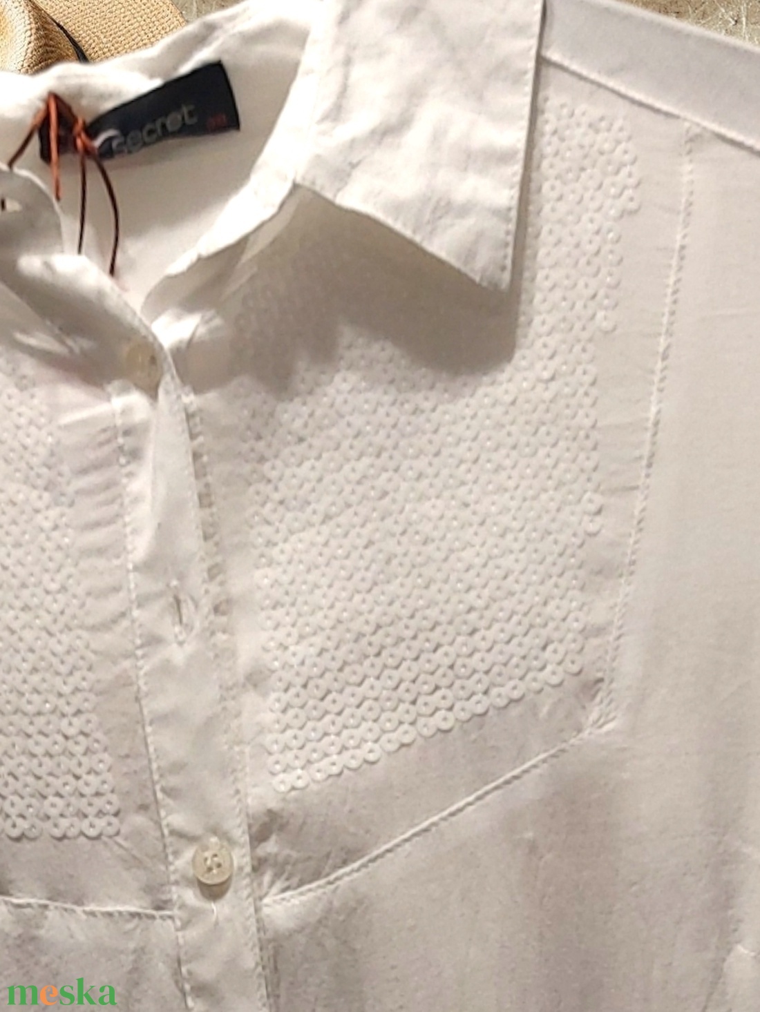  Kézzel festett nő lovas ing. Művészet amit viselhetsz. - ruha & divat - női ruha - blúz - Meska.hu