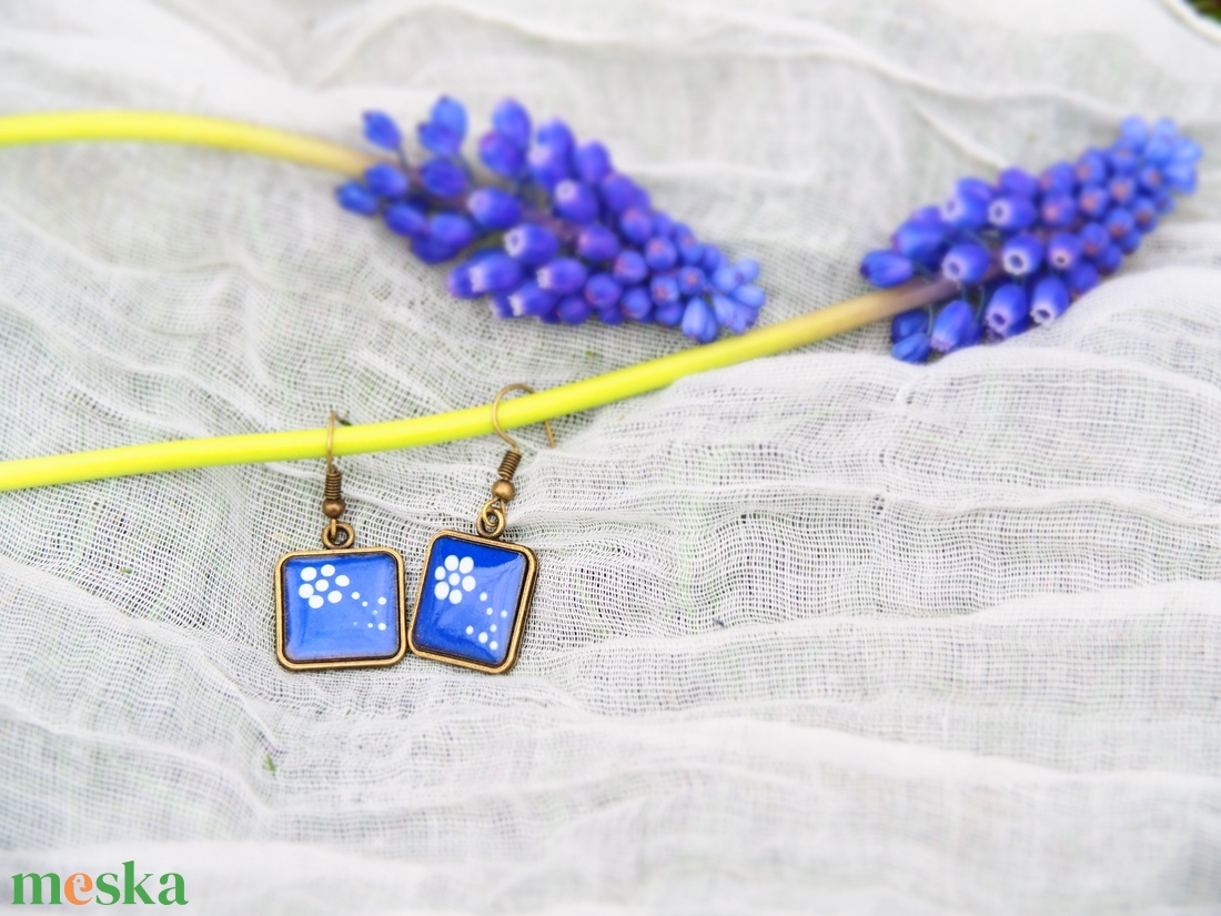 Kékfestő mintás tűzzománc fülbevaló - ékszer - fülbevaló - lógó fülbevaló - Meska.hu Kékfestő mintás tűzzománc fülbevaló - ékszer - fülbevaló - lógó fülbevaló - Meska.hu
