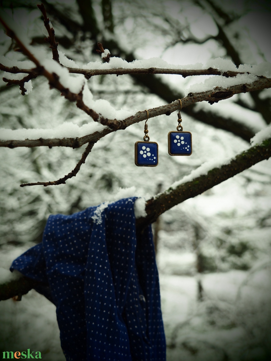 Kékfestő mintás tűzzománc fülbevaló - ékszer - fülbevaló - lógó fülbevaló - Meska.hu Kékfestő mintás tűzzománc fülbevaló - ékszer - fülbevaló - lógó fülbevaló - Meska.hu