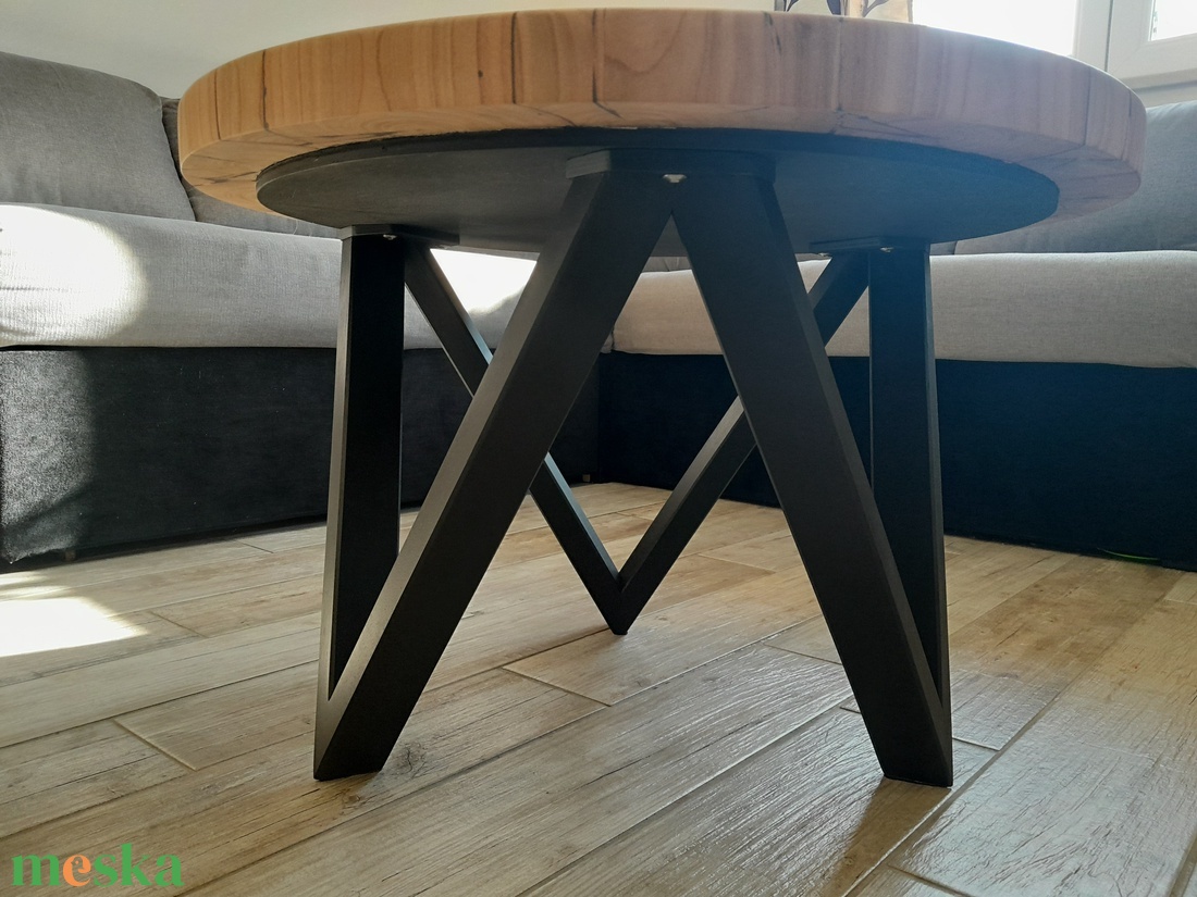 Kerek dohányzóasztal - otthon & életmód - bútor - asztal - Meska.hu