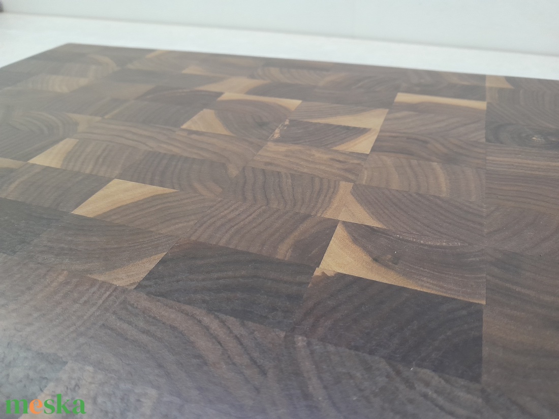 Bütüs Vágódeszka - otthon & életmód - konyhafelszerelés, tálalás - sütés, főzés - vágódeszka - Meska.hu