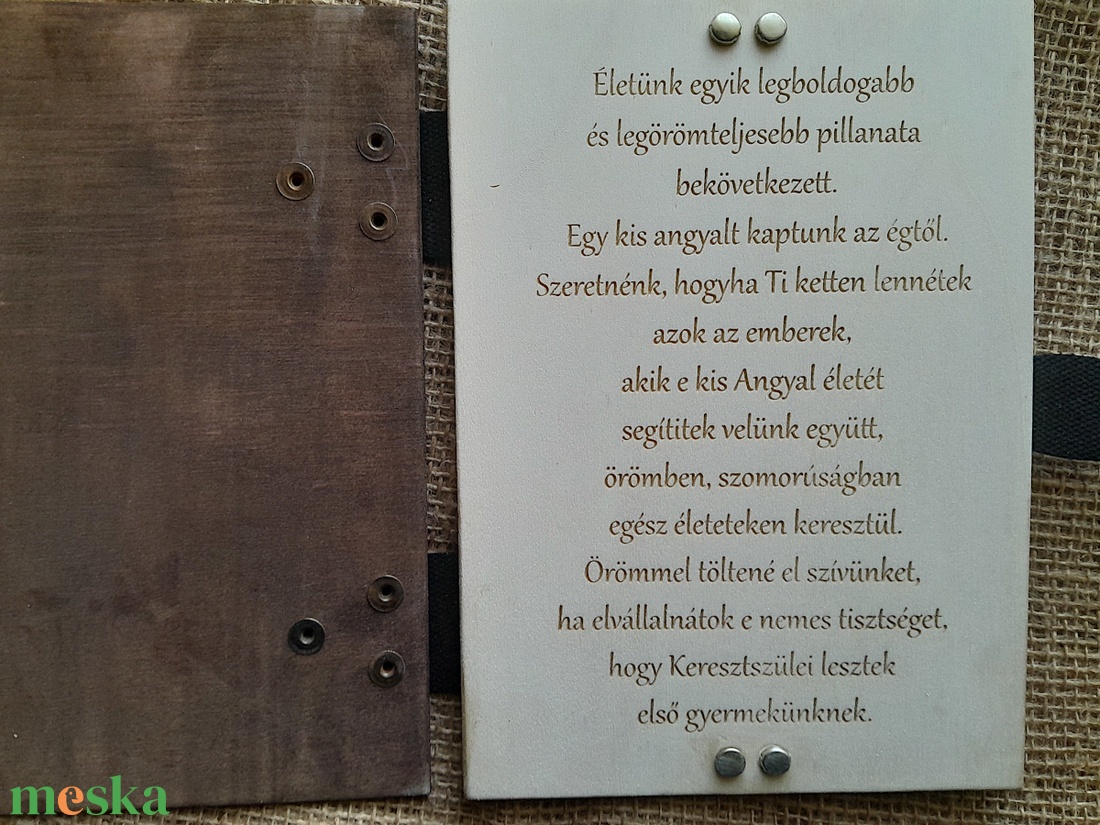 Keresztszülő Felkérő,Fából készült,Gravirozott,Könyvecske,Bőrpántos Kötéssel. - játék & sport - Meska.hu