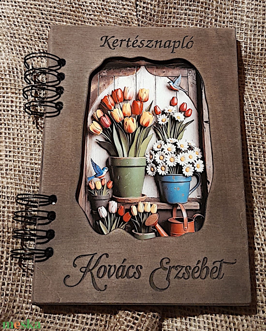 Egyedi, személyre szabott kertésznapló.Fedezd fel a kertészkedés örömét egy stílusos névre szóló napló társaságában! - otthon & életmód - ház & kert - növény & veteményes - Meska.hu