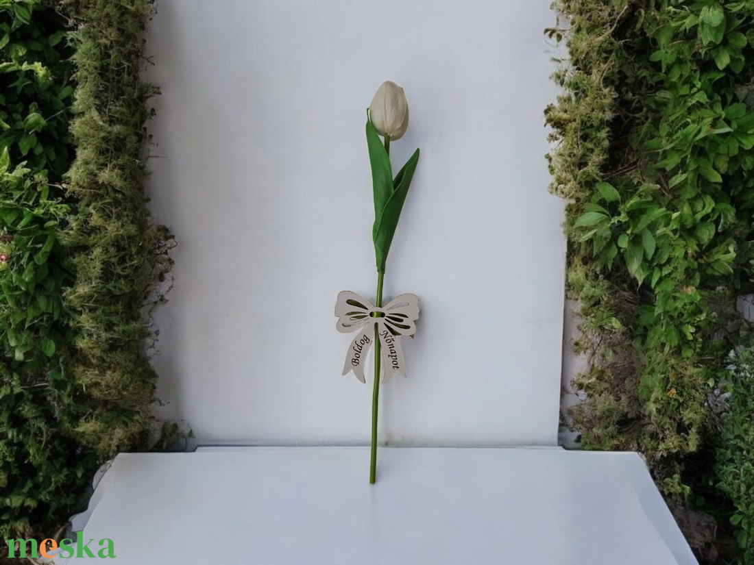 Tulipán nőnapra fa szalaggal - otthon & életmód - dekoráció - virágdísz és tartó - csokor & virágdísz - Meska.hu Tulipán nőnapra fa szalaggal - otthon & életmód - dekoráció - virágdísz és tartó - csokor & virágdísz - Meska.hu