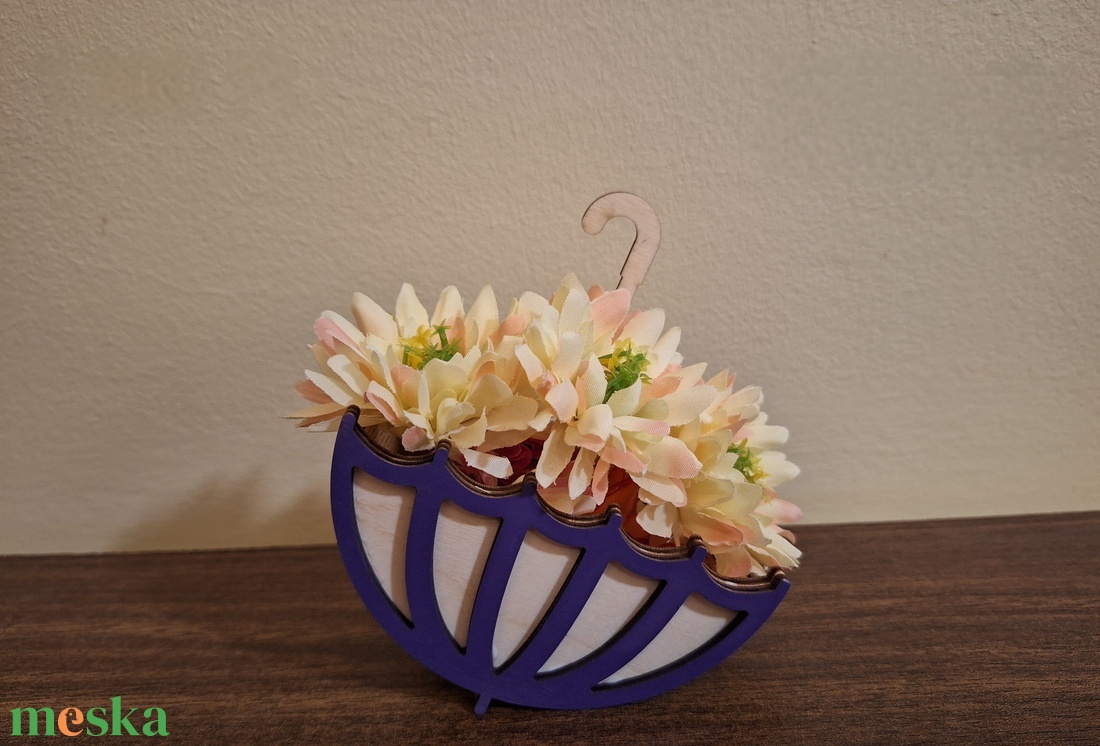 Esernyő virágtartó  - otthon & életmód - dekoráció - asztal és polc dekoráció - asztaldísz - Meska.hu