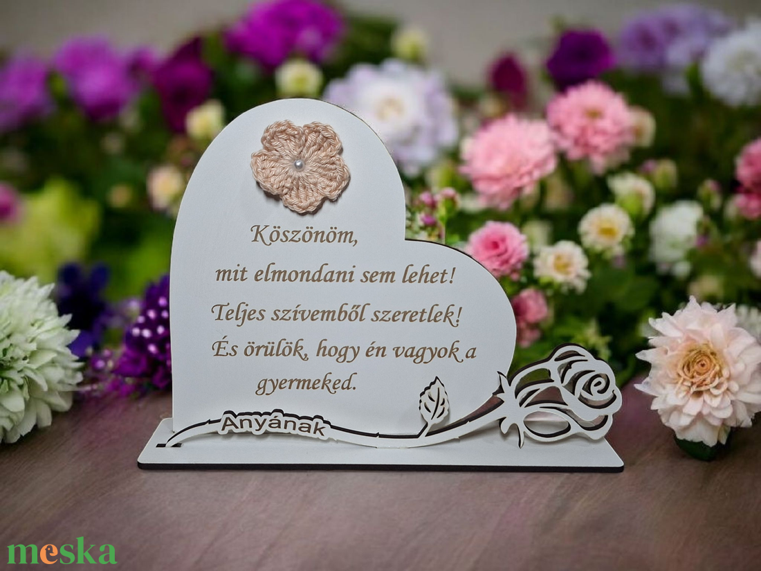 Anyák napjára / pedagógus napra szív alakú tábla rózsával - otthon & életmód - dekoráció - asztal és polc dekoráció - asztaldísz - Meska.hu