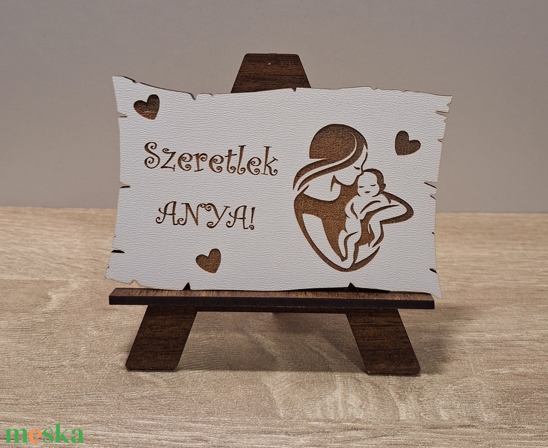 Anyák napjára / pedagógus napra gravírozott váza - otthon & életmód - dekoráció - asztal és polc dekoráció - asztaldísz - Meska.hu Anyák napjára / pedagógus napra gravírozott váza - otthon & életmód - dekoráció - asztal és polc dekoráció - asztaldísz - Meska.hu