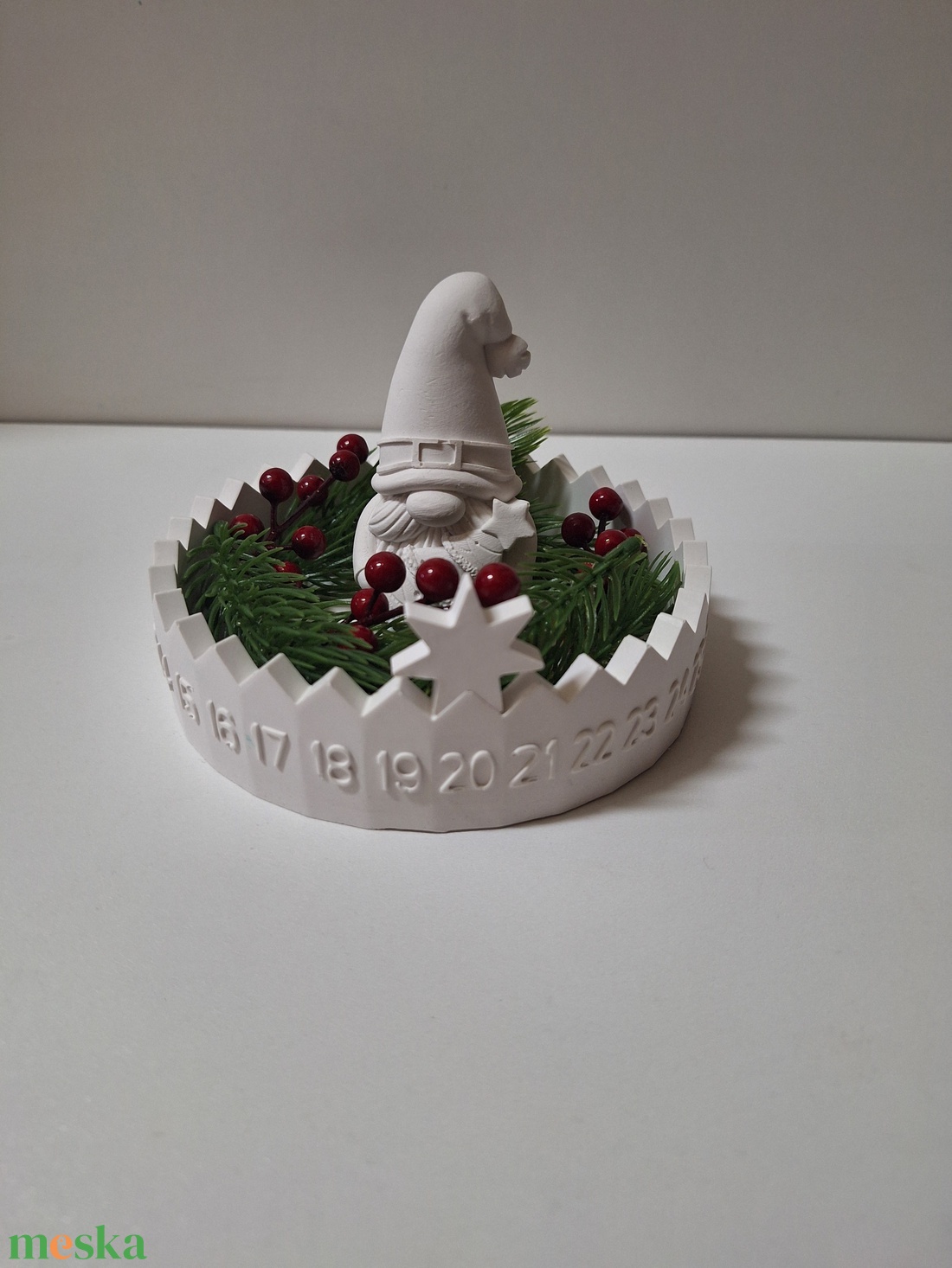 Karácsonyi asztaldekoráció - kerámia adventi számláló - karácsony - karácsonyi lakásdekoráció - ünnepi asztaldekoráció - Meska.hu