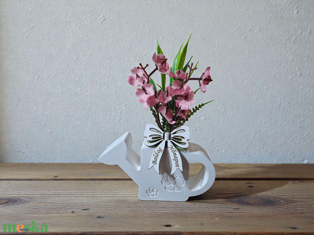 Nőnapi asztaldísz - otthon & életmód - dekoráció - asztal és polc dekoráció - asztaldísz - Meska.hu