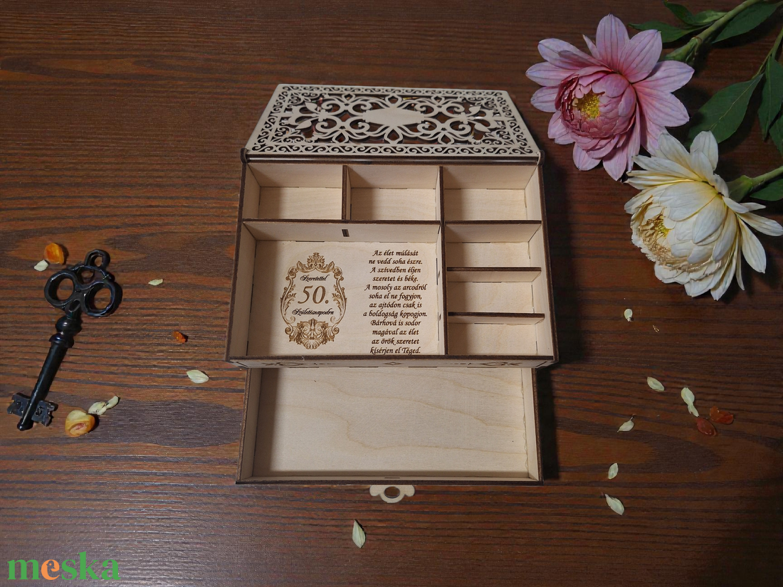 Ékszertartó doboz - otthon & életmód - dekoráció - asztal és polc dekoráció - díszdoboz - Meska.hu