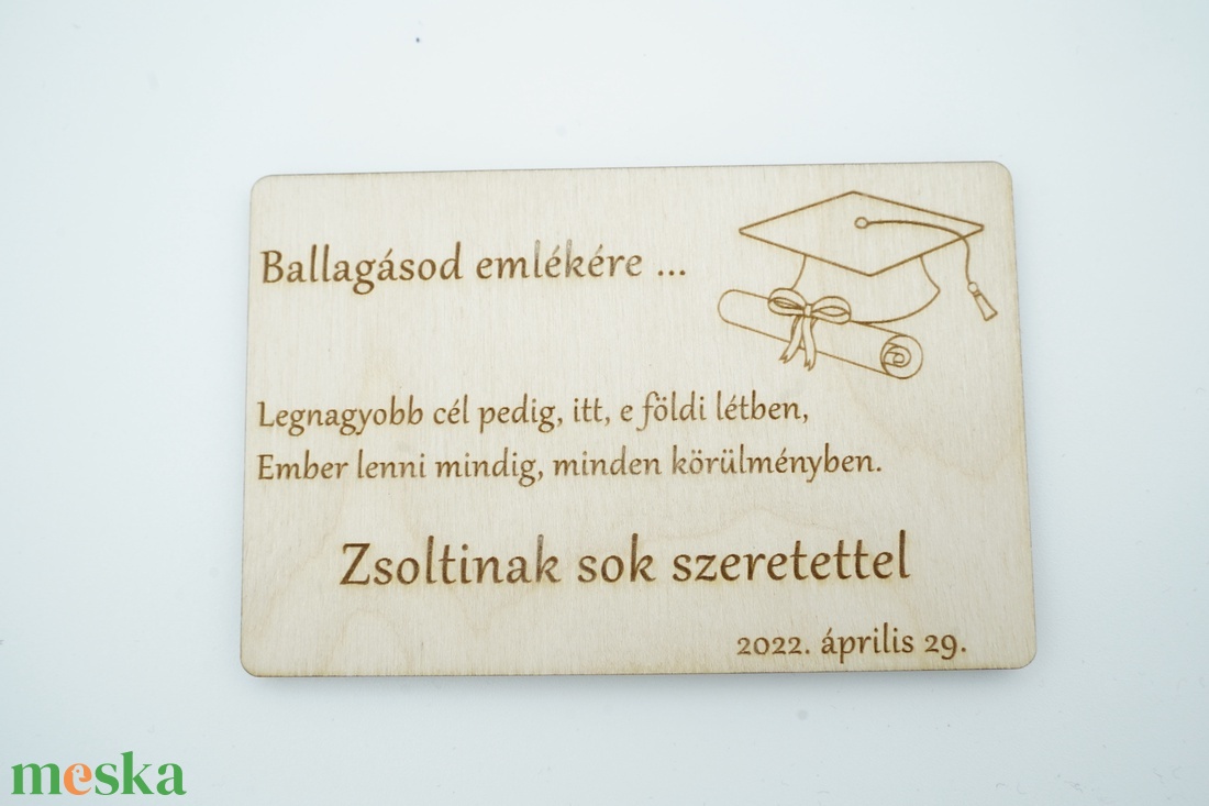 Ballagásra, gravírozott fa köszönőajándék, hűtőmágnes - otthon & életmód - konyhafelszerelés, tálalás - konyhai dekoráció - hűtőmágnes - Meska.hu