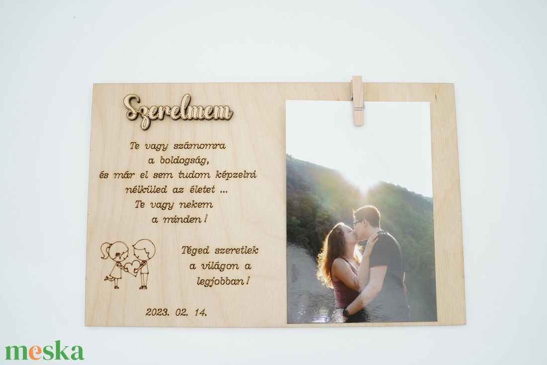 Fényképes és gravírozott egyedi ajándék Valentin napra - otthon & életmód - dekoráció - kép & falikép - fából készült kép - Meska.hu