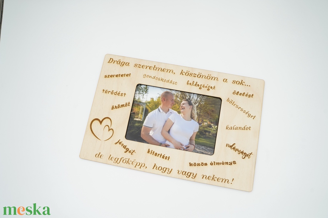 Egyedi fa képkeret nemcsak Valentin napra - otthon & életmód - dekoráció - asztal és polc dekoráció - asztaldísz - Meska.hu Egyedi fa képkeret nemcsak Valentin napra - otthon & életmód - dekoráció - asztal és polc dekoráció - asztaldísz - Meska.hu