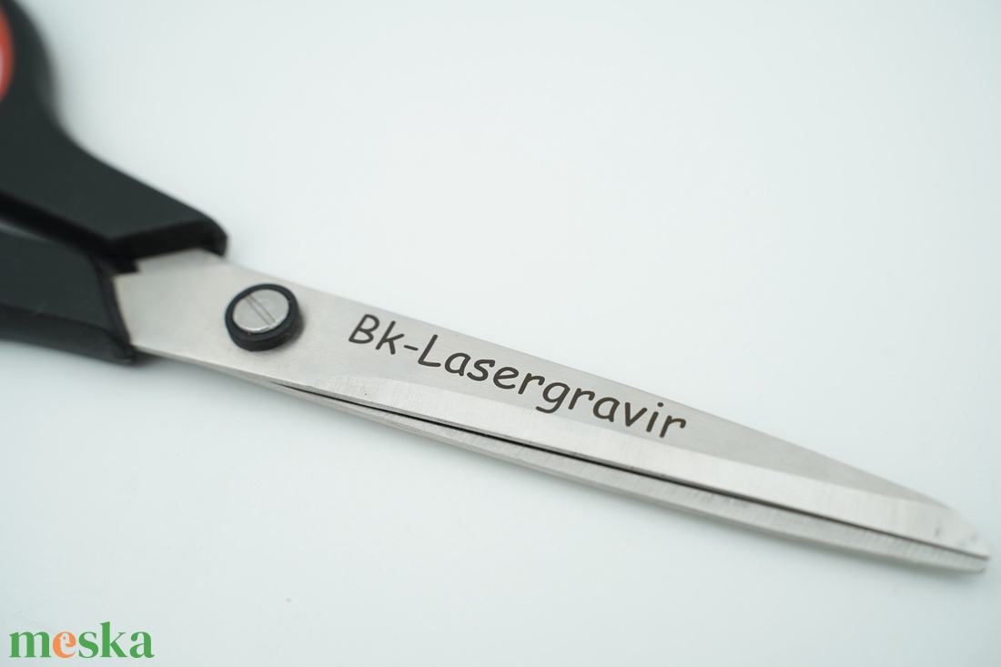 Névre garvírozott olló - kellékek & szerszámok - szerszámok, eszközök - vágóeszköz, kézi - Meska.hu