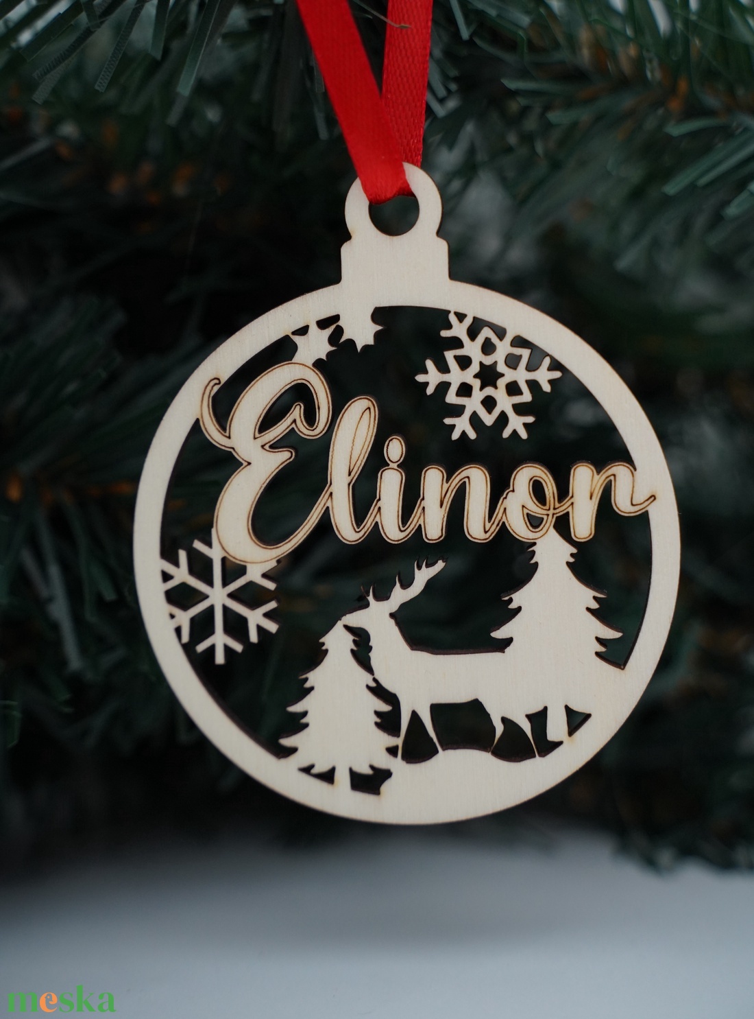 Névre szóló, gravírozott, fa karácsonyfadísz - karácsony - karácsonyi lakásdekoráció - karácsonyfadíszek - Meska.hu