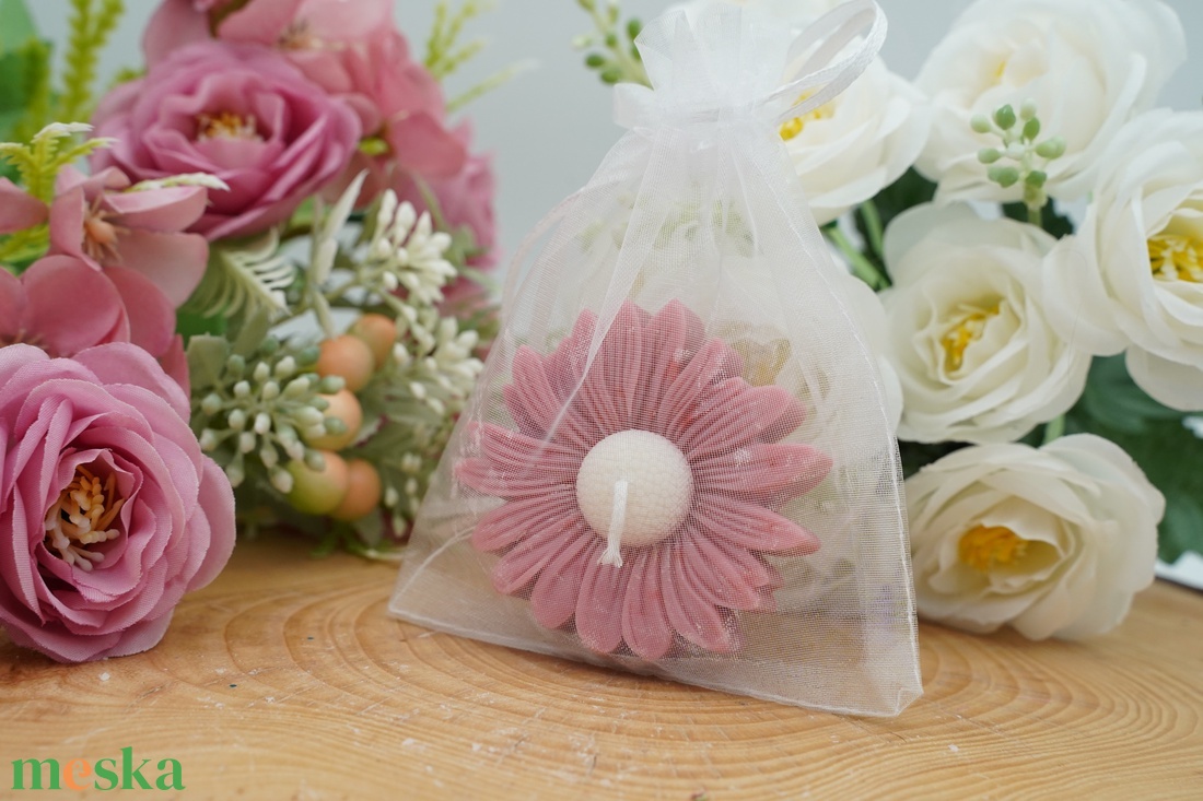 Gerbera Illatgyertya - esküvői köszönőajándék - esküvő - emlék & ajándék - köszönőajándék - Meska.hu