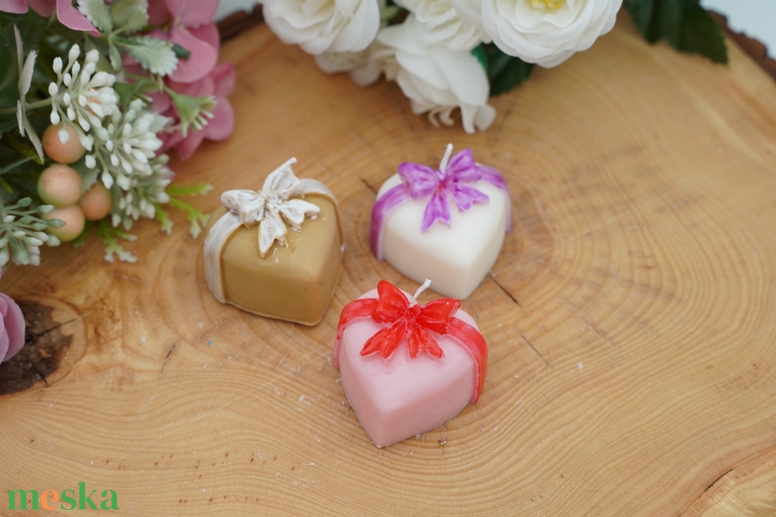 Romantikus illatgyertya válogatás - otthon & életmód - gyertya, illat, aroma - gyertya - Meska.hu