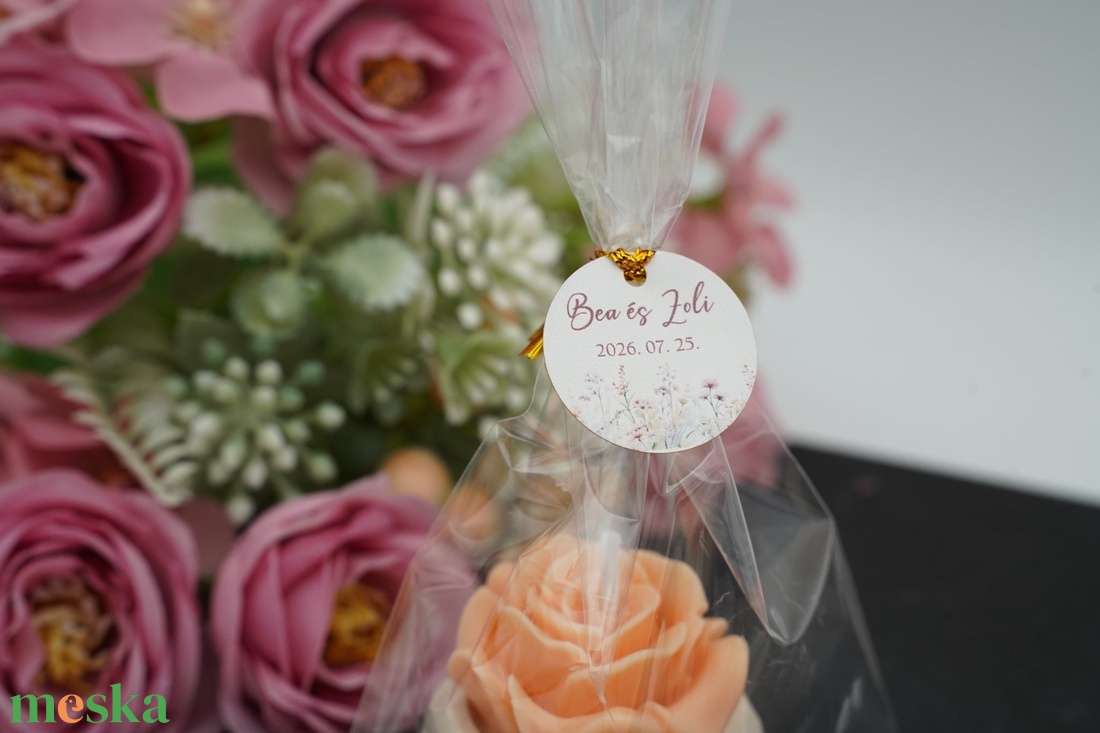 Mini rózsa szójaviasz illatgyertya kerámia kaspóban - kellékek & szerszámok - dekorációs kellékek - dekorációs gyertya - Meska.hu