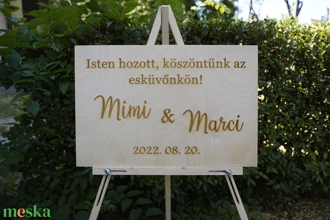 Egyedi fa esküvői köszöntőtábla � gravírozott üdvözlőtábla - esküvő - dekoráció - tábla & jelzés - Meska.hu