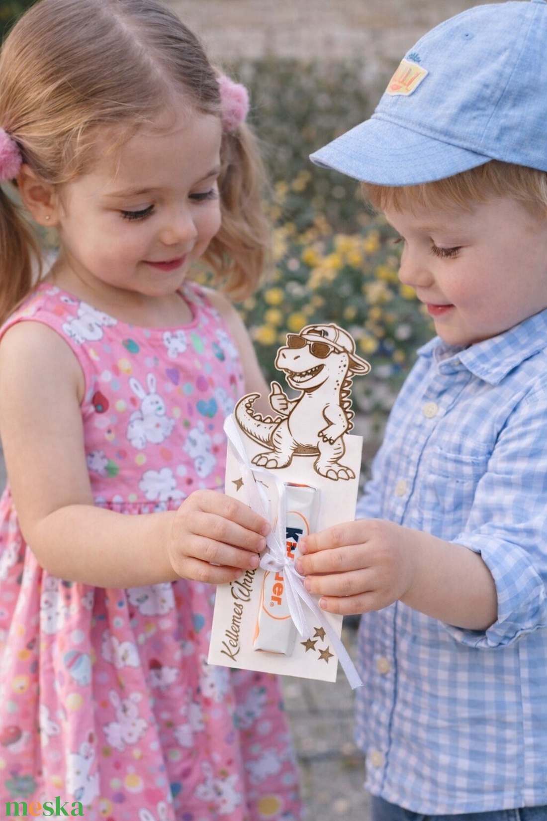 Húsvéti édességtartó  - ünnepi díszek, dekorációk - húsvéti díszek és dekorációk - húsvéti ablakdíszek - Meska.hu