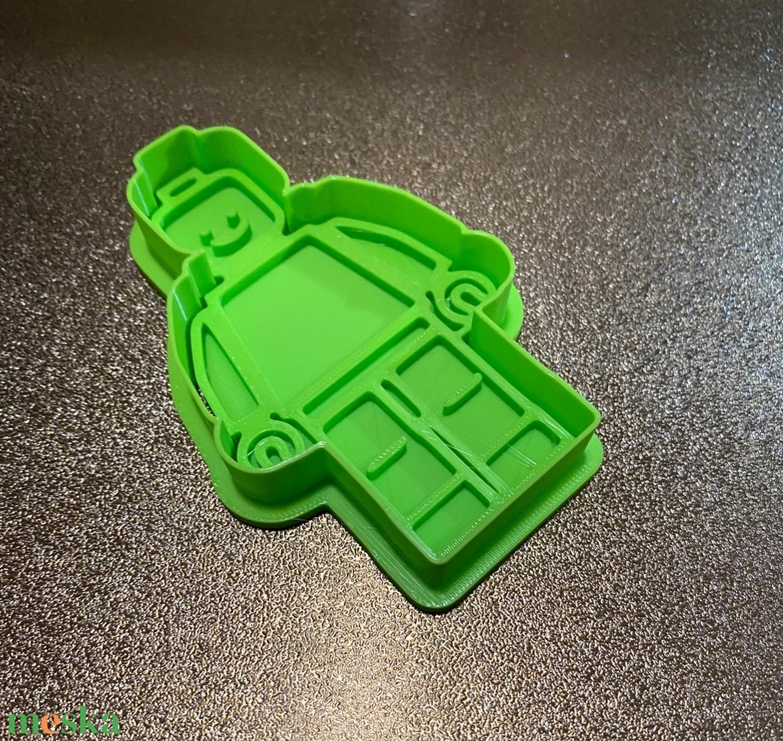 LEGO emberke sütikiszúró - karácsony - karácsonyi sütés-főzés - Meska.hu