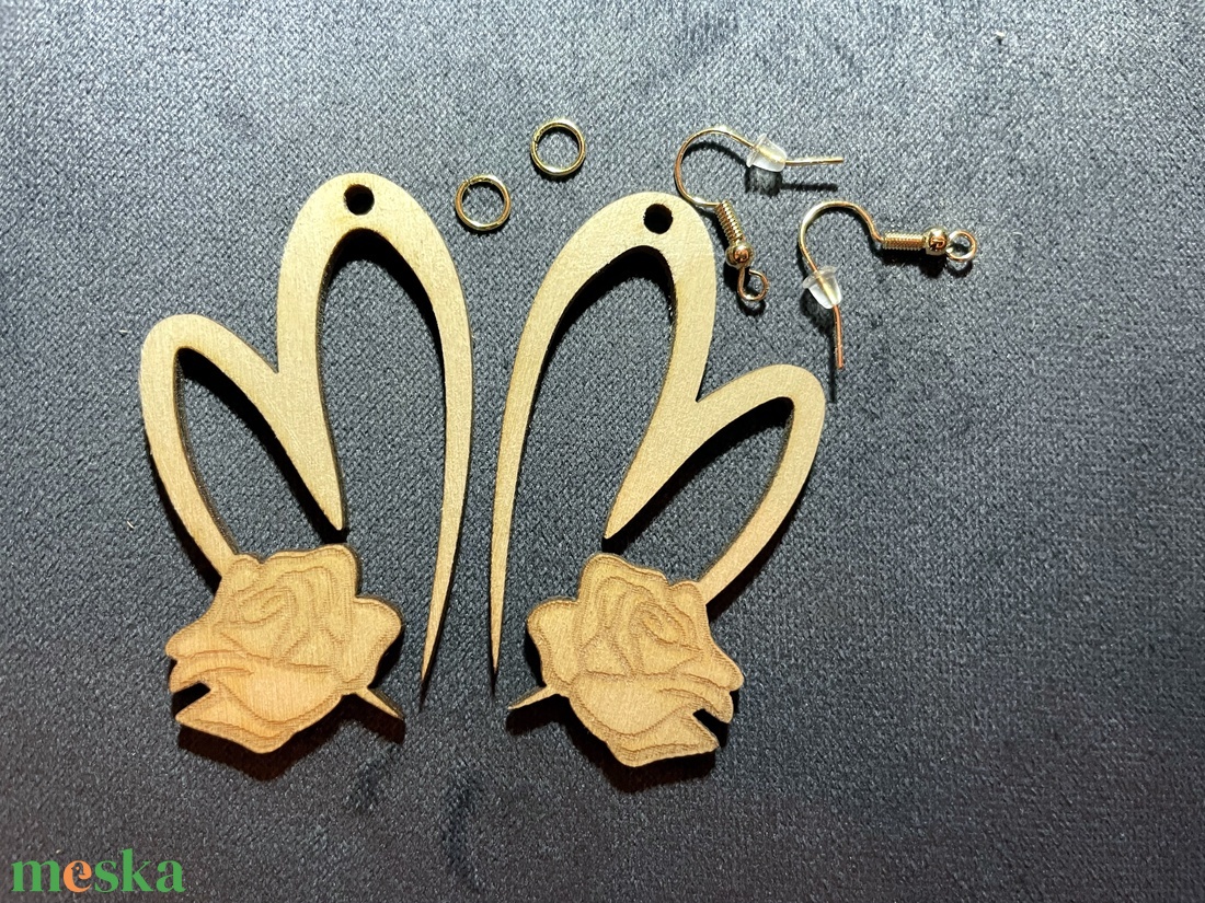 DIY - fa szív-rózsa sziluett fülbevaló - diy (csináld magad) - egységcsomag - Meska.hu DIY - fa szív-rózsa sziluett fülbevaló - diy (csináld magad) - egységcsomag - Meska.hu