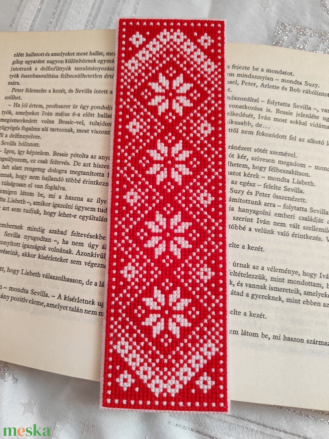 Hímzett könyvjelző - könyv & zene - könyvjelző - Meska.hu Hímzett könyvjelző - könyv & zene - könyvjelző - Meska.hu