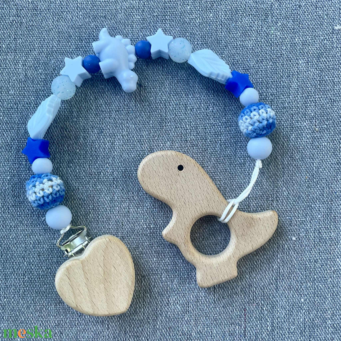 Dínós Rágcsalánc - játék & sport - 3 éves kor alattiaknak - rágóka - Meska.hu Dínós Rágcsalánc - játék & sport - 3 éves kor alattiaknak - rágóka - Meska.hu