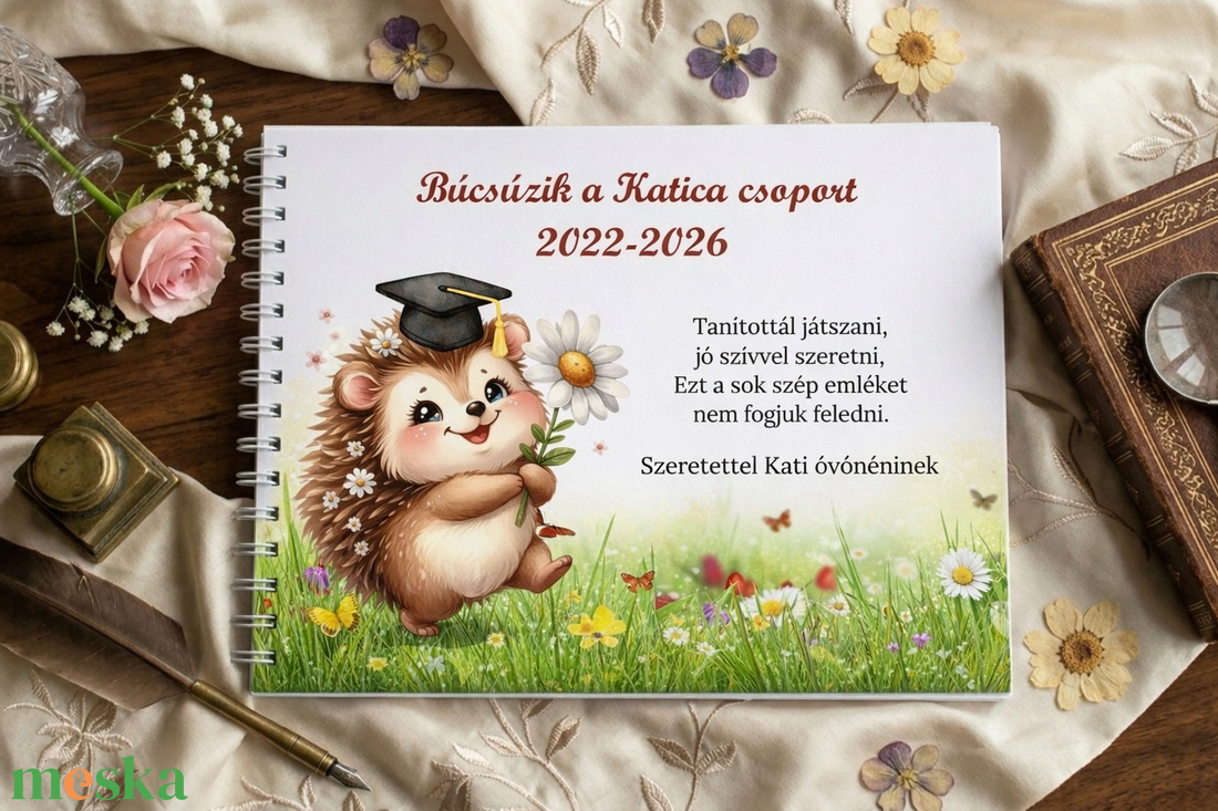 Sünis emlékkönyv, óvodai ballagási ajándék - játék & sport - ovis felszerelés - egyéb ovis kiegészítő - Meska.hu