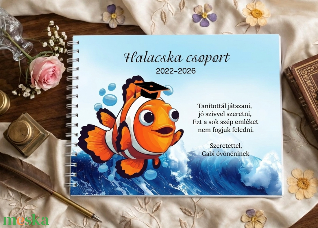 Halacskás emlékkönyv, óvodai ballagási ajándék - játék & sport - ovis felszerelés - egyéb ovis kiegészítő - Meska.hu