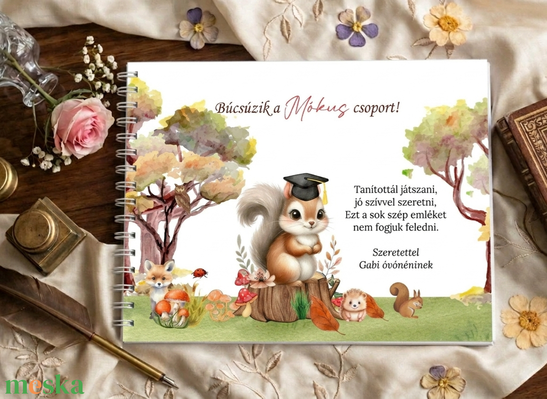 Mókusos emlékkönyv, óvodai ballagási ajándék - játék & sport - ovis felszerelés - egyéb ovis kiegészítő - Meska.hu